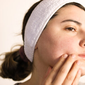 What Is the Difference Between Rosacea and Regular Sensitive Skin?