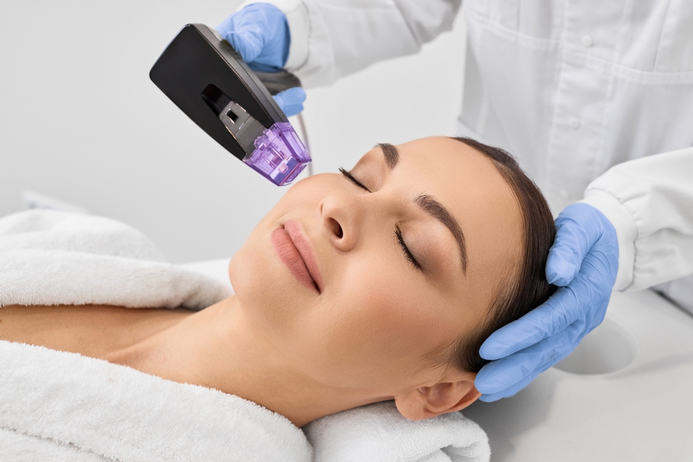 Why Professional RF Microneedling Beats At-Home Devices Every Time